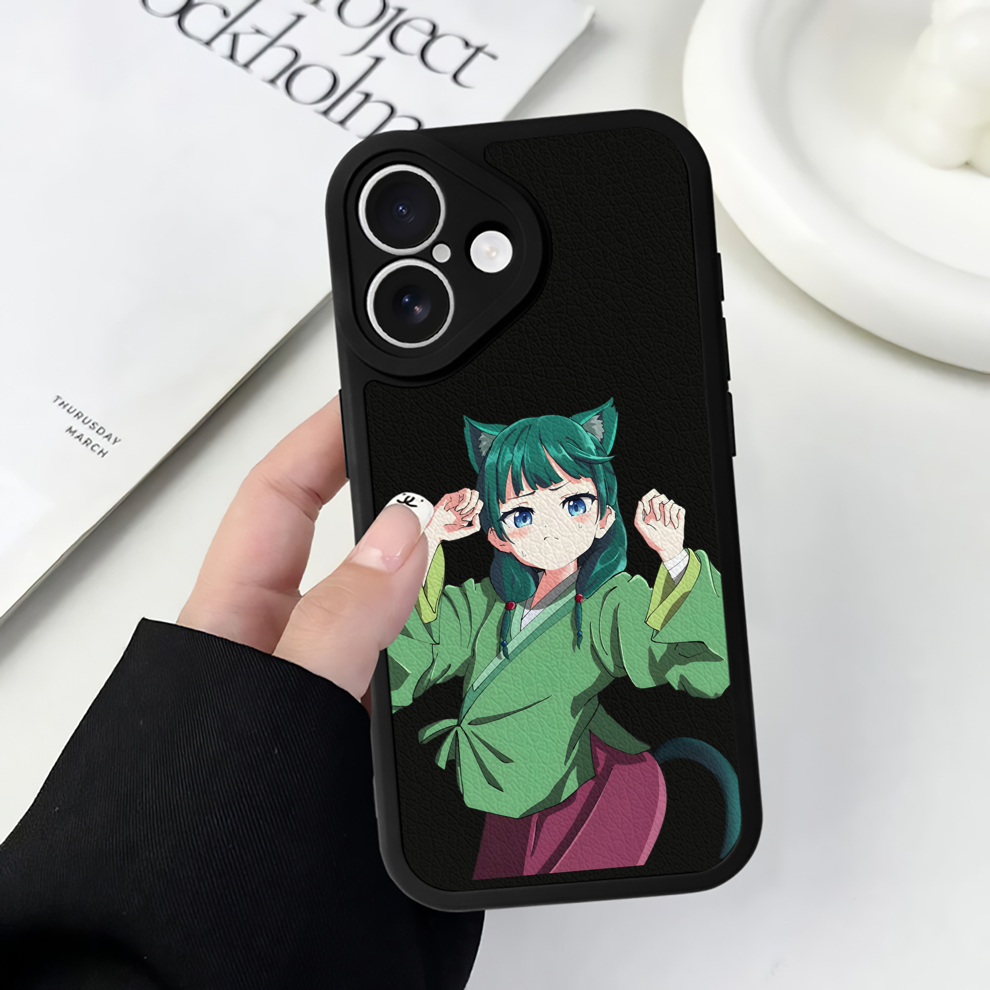 （画像用） 薬屋のひとりごと The Apothecary Diaries 【iPhone 16シリーズ対応】シリコンスマホケース（レザー調） 材質：シリコン
